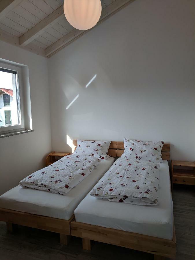 Haus Maerzenbach Apartment Kaufbeuren Bagian luar foto